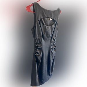 Cache mini black dress